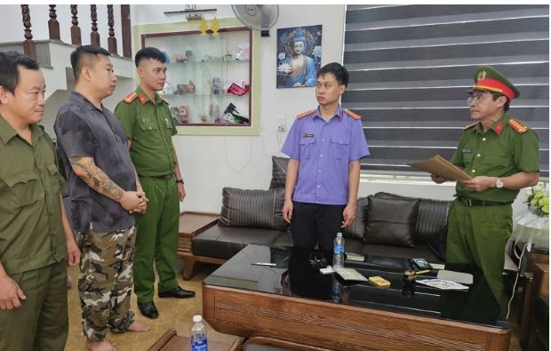 Phá đường dây cho vay lãi tới 662%/năm qua iCloud, giao dịch hơn 30 tỷ đồng