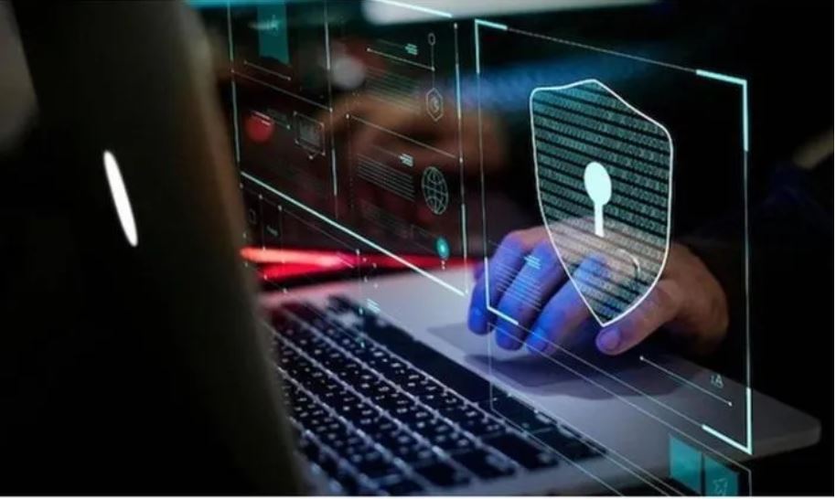 Xét xử nhóm trộm dữ liệu thông tin cá nhân, rao bán trên mạng xã hội